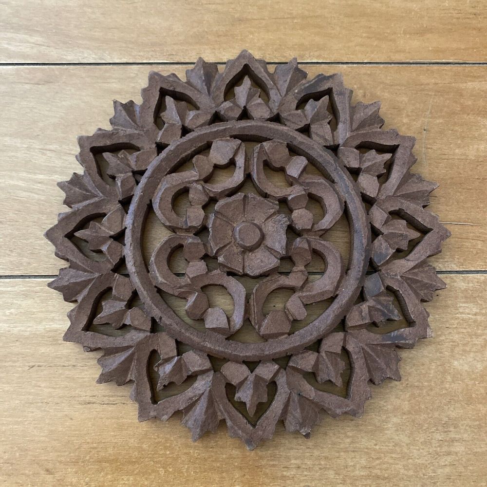 Hand Carved Wooden‎ Trivet Dark 8 Inch Diameter Floral